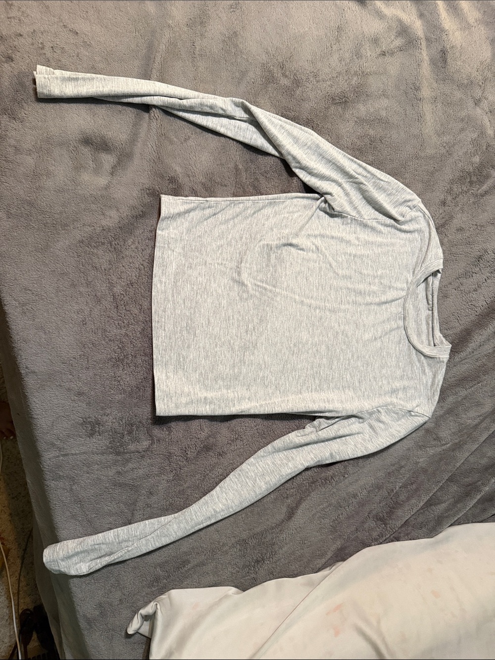 Amazon Light Gray Long Sleeve Crew Neck Top